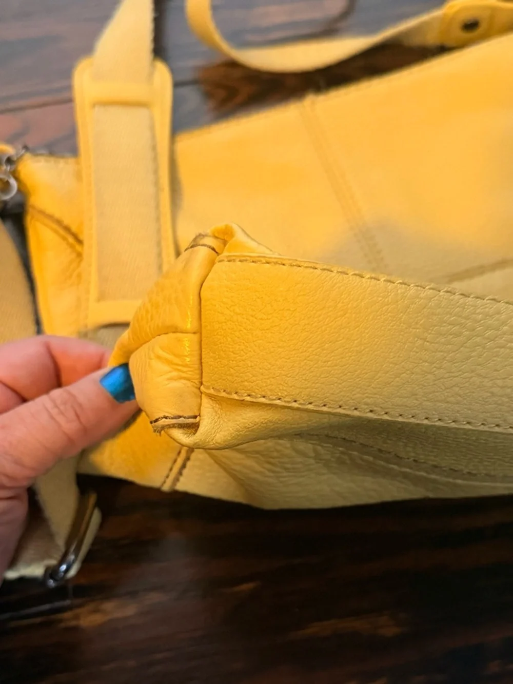 The Sak Buttercup Yellow Pebble Leather Crossbody Bag with Front Zip Pocket - Picture 10 of 11